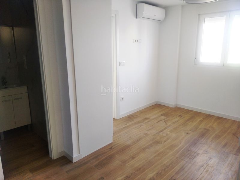 Foto 23e4474f-9855-42a8-b59f-2ad249531d2f. Location appartement dans carrer de la figuera 1 dans Campello (el)