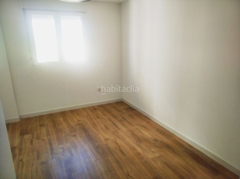 Foto 6a795f34-c8aa-4c9b-8ad3-619264bd59a9. Location appartement dans carrer de la figuera 1 dans Campello (el)