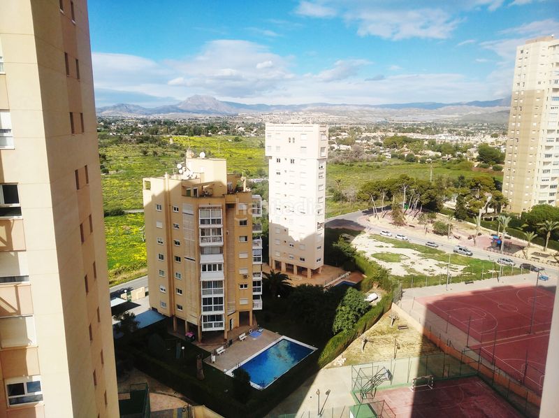 Foto e402fac1-6f36-4cd0-9212-fe845d8eb5fb. Location appartement dans carrer de la figuera 1 dans Campello (el)