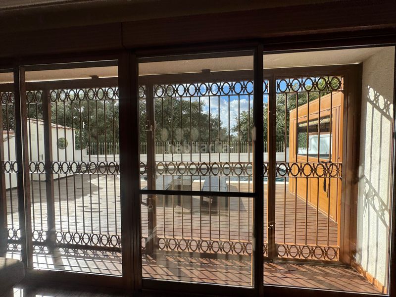 Foto 2745b0df-7449-43f4-b0f3-518f894df996. Chalet con camino riscaldamento parcheggio piscina in Alicante