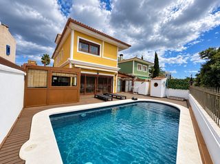Chalet  Avenida conrado albaladejo. Casa o chalet independiente en venta en el campo de golf