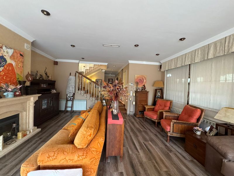 Foto a6bd4a48-610d-4306-97f3-748063d5485d. Chalet con camino riscaldamento parcheggio piscina in Alicante