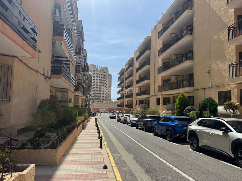 Foto 23971292-084e-4ba2-bced-3b4a5fd6682a. Estudi a carrer el pinós 18 a Playa Muchavista Campello (el)