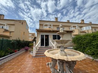 Maison jumelée  Calle versalles 7. Adosado en playa muchavista, campello zona villamarco, junto al