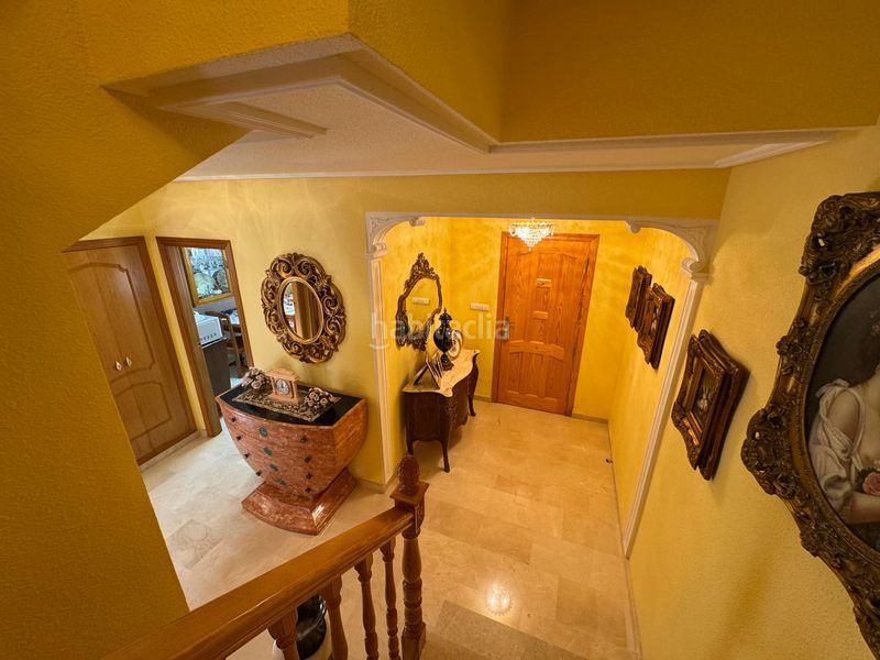 Foto 113a4c73-5ce6-4405-b6e3-d5972a828adb. Casa adossada a calle versalles 7 a Playa Muchavista Campello (el)