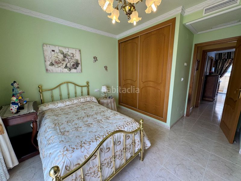 Foto 3b76cdc5-db3e-4902-b11f-6a764f955648. Casa adossada a calle versalles 7 a Playa Muchavista Campello (el)