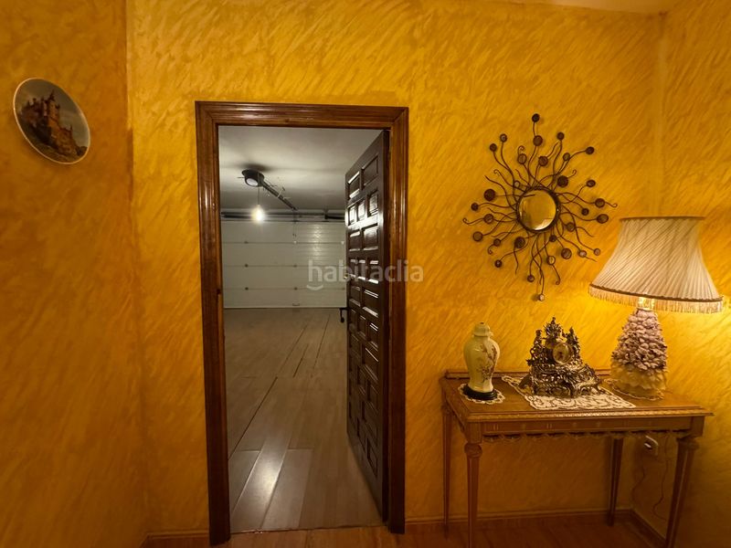 Foto d0eff9ff-38bd-42c7-8567-4a80ff809d96. Casa adossada a calle versalles 7 a Playa Muchavista Campello (el)