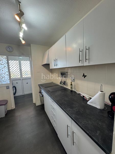 Foto 87d359cd-b79d-4e64-ad69-eda4ed396298. Location appartement dans avenida jaime i el conquistador 88 dans Campello (el)