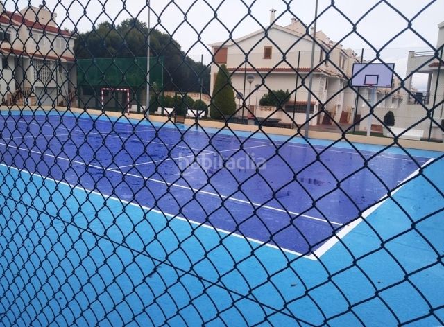 Foto b4bd267d-ce90-4033-9eed-751ff2e2c787. Miete appartement in carrer de juan de la cierva 19 in Campello (el)
