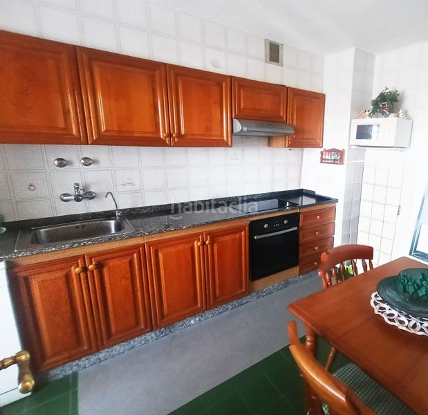Foto d67e4558-e8f2-42af-85cc-6fc925c7aa35. Miete appartement in carrer de juan de la cierva 19 in Campello (el)