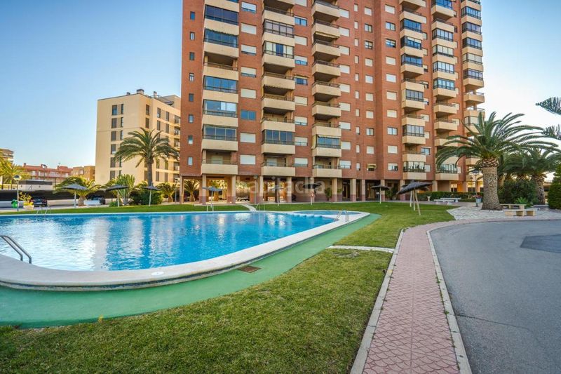 Foto d76caf39-f201-4e77-a93c-4a9fb2287cba. Miete appartement in carrer de juan de la cierva 19 in Campello (el)