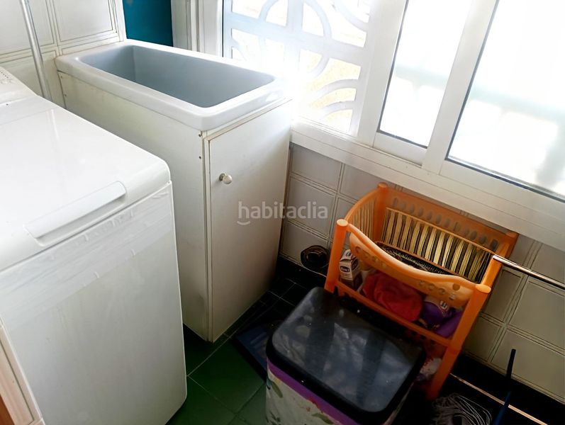 Foto ef1f46f7-b563-4276-a426-c59c8c6560f3. Miete appartement in carrer de juan de la cierva 19 in Campello (el)