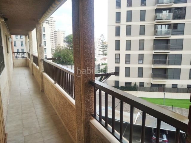 Foto fb814261-a8c6-40f5-aebe-feef8fffaea5. Miete appartement in carrer de juan de la cierva 19 in Campello (el)