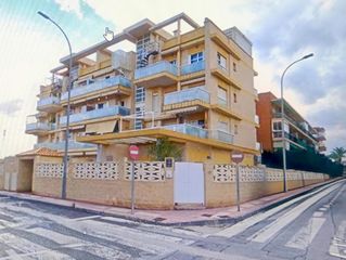 Location Appartement à Carrer de goya 7. A-610 atico con terraza en playa muchavista, el campello