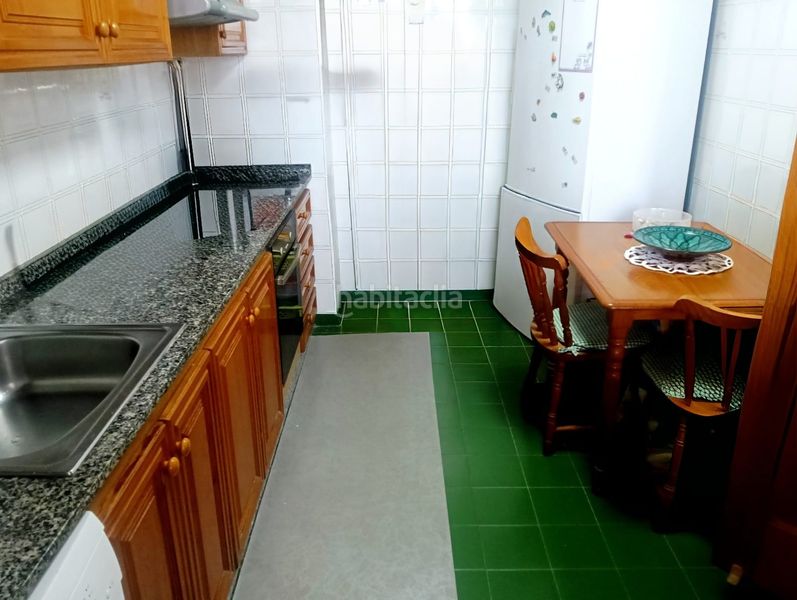 Foto f377a258-35b9-4745-b60f-31d30eb42858. Apartament amb calefacció piscina a Portazgo Madrid