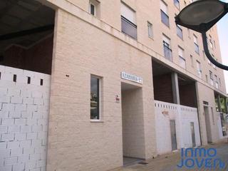 Local Comercial  Calle girona. Local comercial en coveta fuma