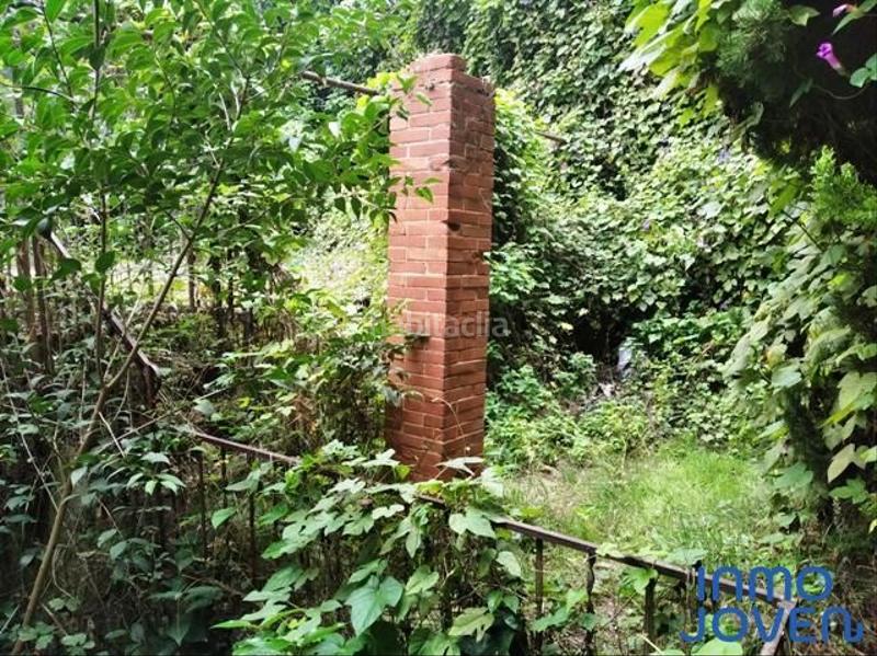 Foto 0eee502d-65dc-4b6f-b83f-0659e2350a00. Industrial building in Eixample Alcoi