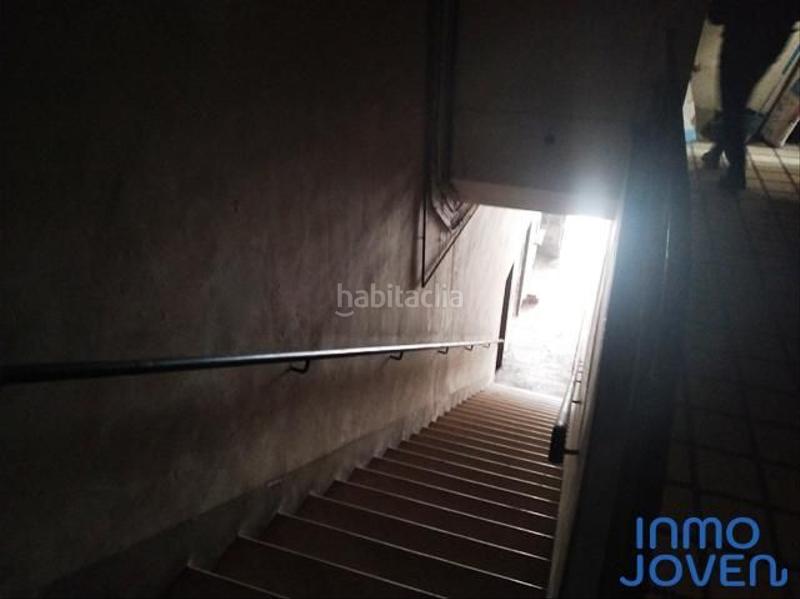 Foto 2c0233b8-ea00-4627-8628-78c2e24ded57. Industrial building in Eixample Alcoi