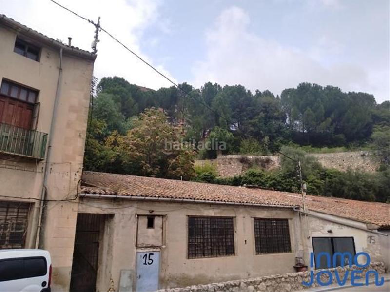 Foto b85f8b22-4900-4d38-8d04-5a4fc10ddd4f. Industrial building in Eixample Alcoi