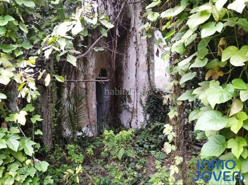 Foto c397e005-6b13-495d-abc0-f56616ecd188. Industrial building in Eixample Alcoi