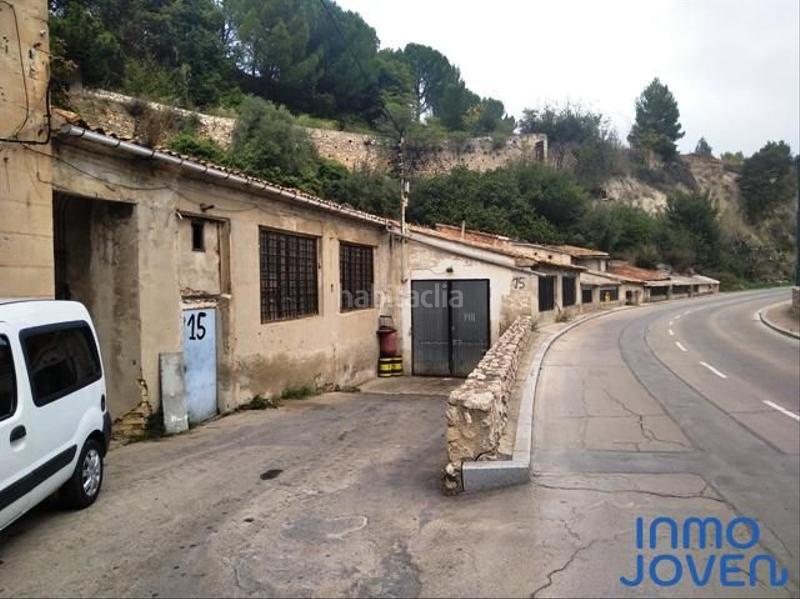 Foto cd5ad41e-b326-44dc-a89e-81abf632416b. Industrial building in Eixample Alcoi