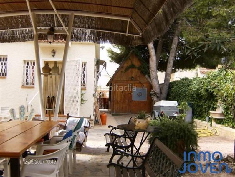 Foto 458cfa7e-b75b-41ef-8f3d-78d2e38f5871. Xalet amb aparcament a Pueblo Acantilado-Lanuza Campello (el)