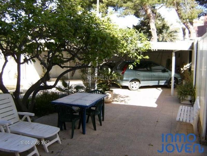 Foto 5257af32-bbc4-47a9-a368-620b3f52b5c5. Xalet amb aparcament a Pueblo Acantilado-Lanuza Campello (el)