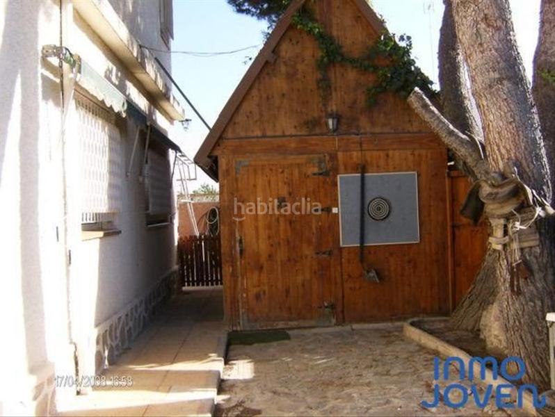 Foto 9347945a-f305-4927-8964-cd2b8f8dd974. Xalet amb aparcament a Pueblo Acantilado-Lanuza Campello (el)