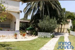 Xalet  Carrer benifallim. Chalet en urbanización cala d’or