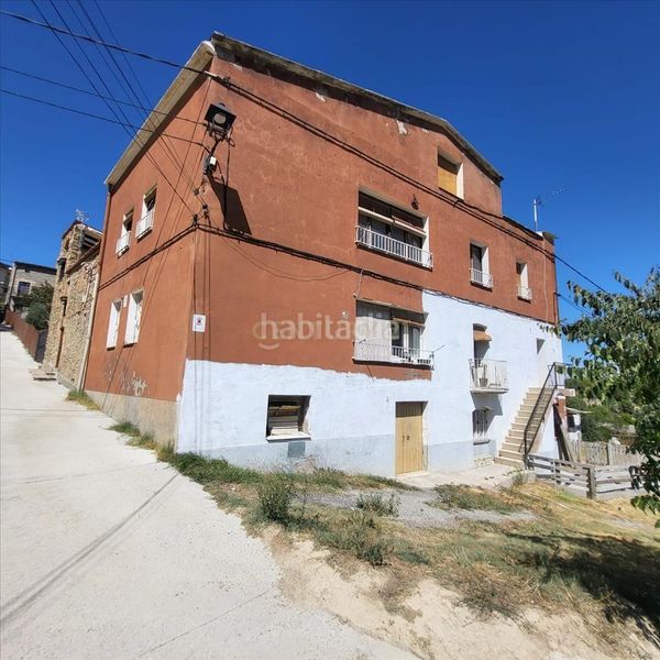 Foto f1740c84-4110-4545-a30f-264ddce940e7. Casa a Castellgalí