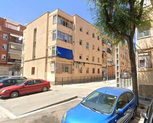 Pis a Les Planes. Hospitalet de llobregat
