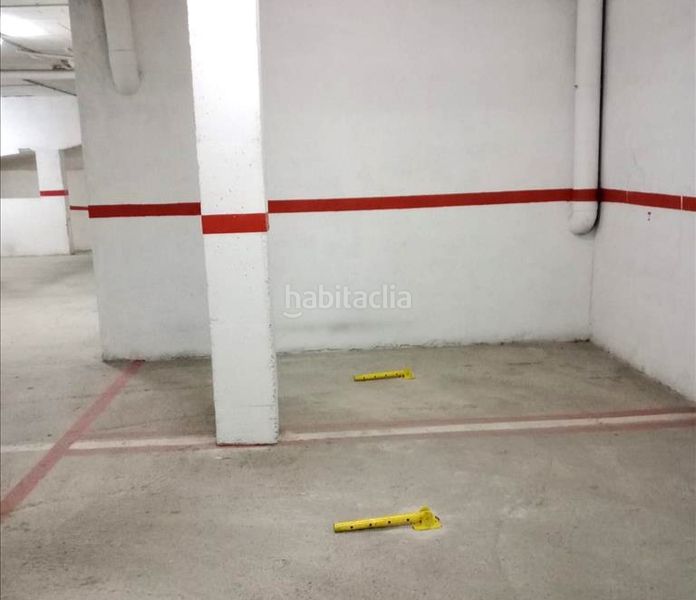Foto ba06abe0-7595-432c-8395-8811fd72ada7. Car parking in Sant Martí de Centelles