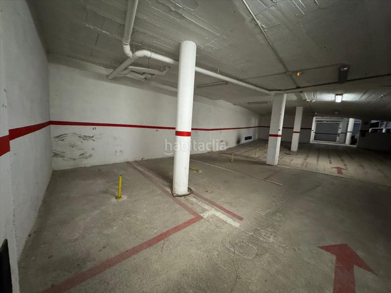 Foto d04fb2f8-d705-472c-996a-5d1fa4566d42. Car parking in Sant Martí de Centelles