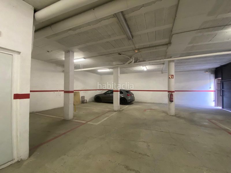 Foto e32cdd63-8a39-4171-89b4-9626a74fb7c5. Car parking in Sant Martí de Centelles