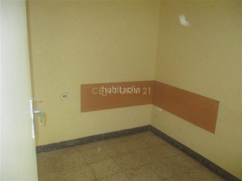 Foto 2f721027-ef70-4db7-93d1-5aec98fb4e54. Pis a Gironella
