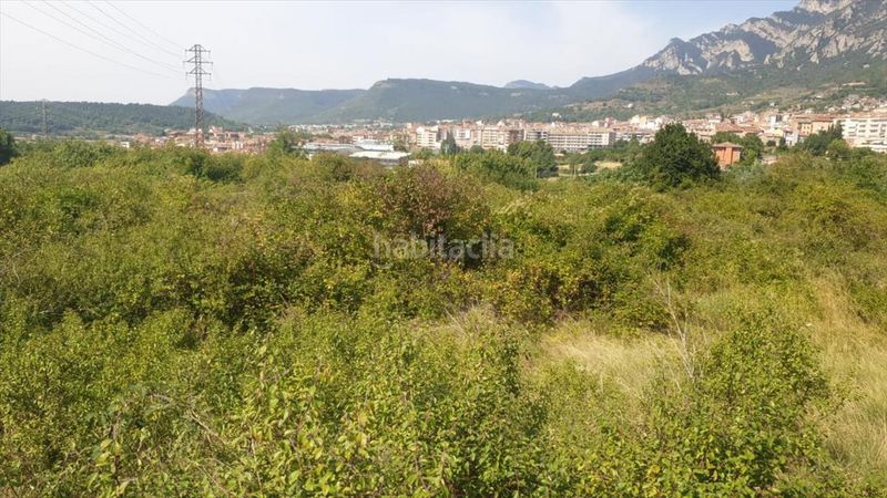 Foto b6d1c825-26d6-4187-b83a-7634569b2bdf. Residential plot in sud3canal industrial in Berga