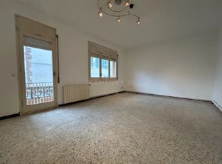 Appartement à Carrer font d'en pinós, aiguafreda, spain. Planta baja en aiguafreda