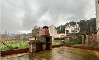 Apartament  Carrer font d'en pinós, aiguafreda, spain. Planta baja en aiguafreda