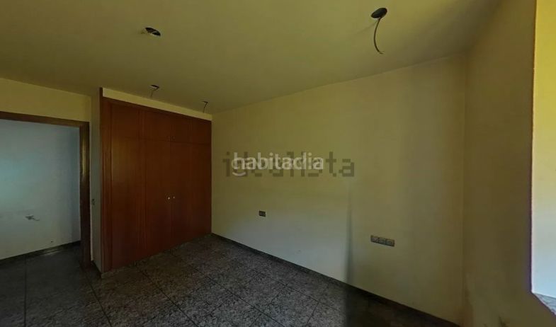 Foto d39364ad-284c-4510-9812-c2c82d158b94. Apartament a carrer orient a Puig-reig