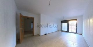 Apartamento  Carrer bisbe valls, sallent, spain. Piso en bisbe valls    sallent barcelona