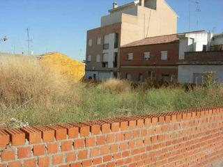 Terreny residencial  Calle arroyo. Terreno urbano de 446 m2 en venta en alameda de la sagra toledo