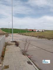 Terreny residencial a Yunclillos. Parcela de 469 m2 en venta en yunclillos toledo