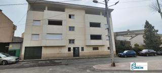 Apartament a Calle fuente 20. Edificio de 1653 m2 en el centro de recas toledo
