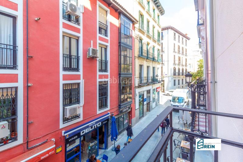 Foto 4048d475-5f34-4514-b65d-ea8526809558. Piso en calle de las conchas 1 exclusivo piso nuevo con mas de 100m2 con grandes ventanales a la calle. en Madrid