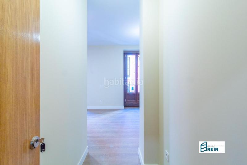 Foto 66596699-77f2-4aa3-b756-b32f67171b4f. Piso en calle de las conchas 1 exclusivo piso nuevo con mas de 100m2 con grandes ventanales a la calle. en Madrid