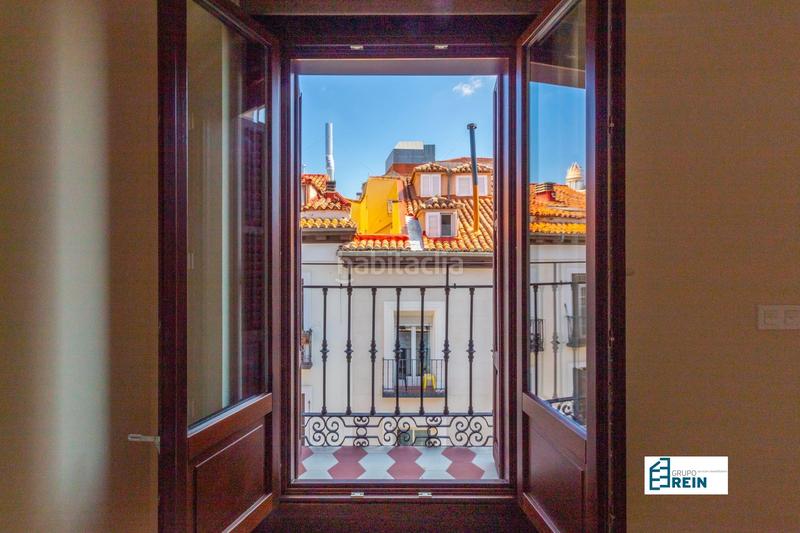 Foto bd3c95e0-9570-4298-ac30-f7f497d4c7c5. Piso en calle de las conchas 1 exclusivo piso nuevo con mas de 100m2 con grandes ventanales a la calle. en Madrid