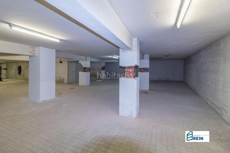 Foto 4601873a-9864-48d6-856c-c1f5d1876266. Local comercial en calle de santa isabel 30 local en planta sotano de 870m2 en dos plantas de 435 metros cada planta en Madrid