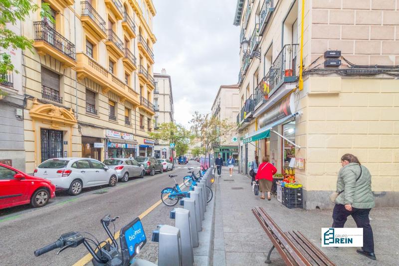 Foto 93294065-b378-479d-aef2-d14f31c49a3a. Local comercial en calle de santa isabel 30 local en planta sotano de 870m2 en dos plantas de 435 metros cada planta en Madrid