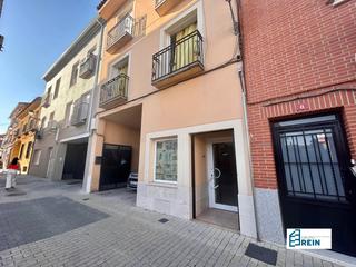 Lloguer Local Comercial a Calle de la cruz 8. Oportunidad unica para tu negocio en el centro de illescas!