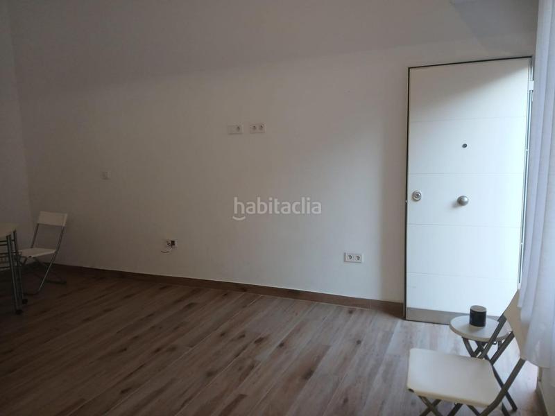 Foto 3f96ee16-ffc8-4489-ae39-ddb1bdde8f93. Alquiler estudio  de alquiler en comillas en Madrid